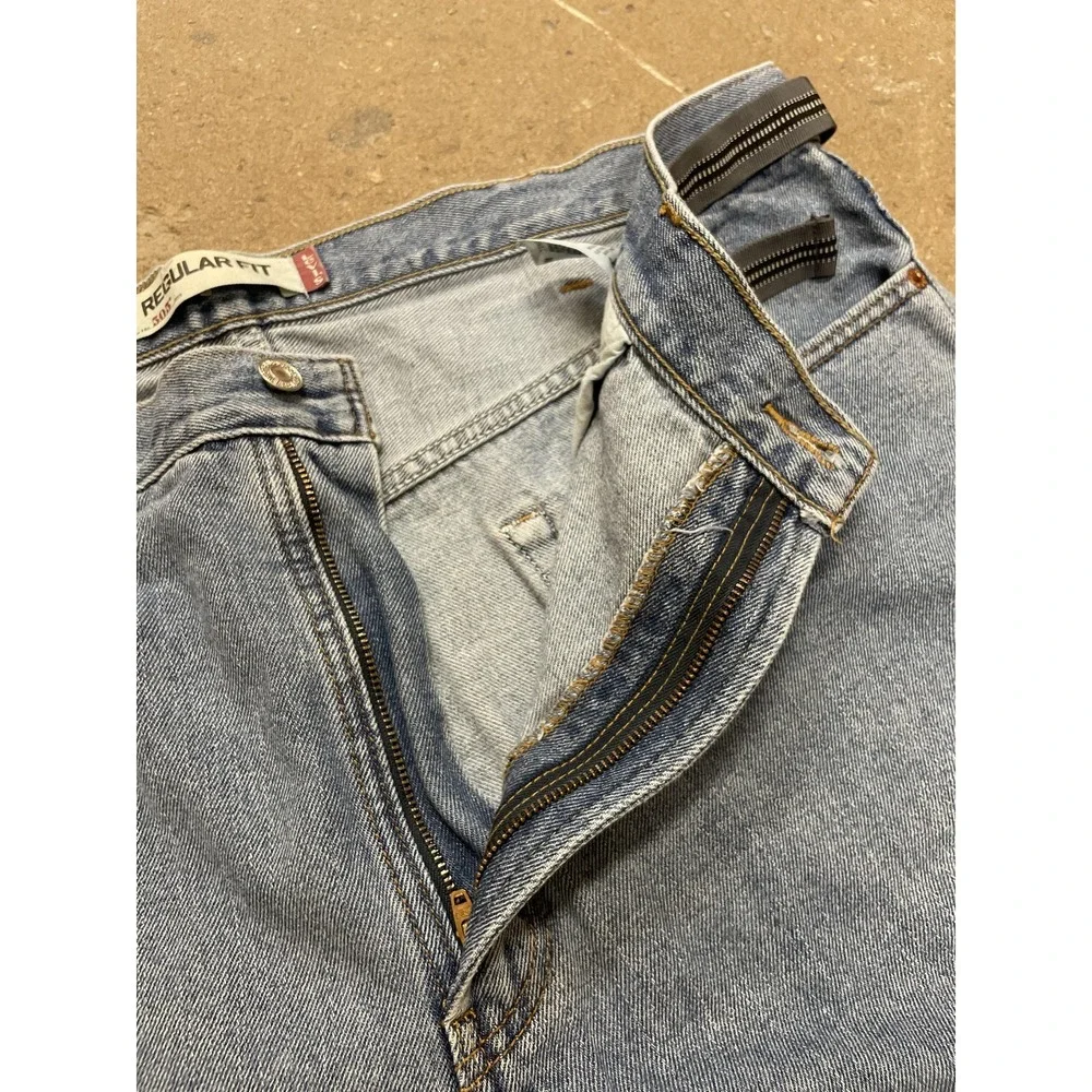 Levis 505‎ Jeans Mens 40x30 Blue Regular Fit Straight Leg Zip Fly Medium Wash